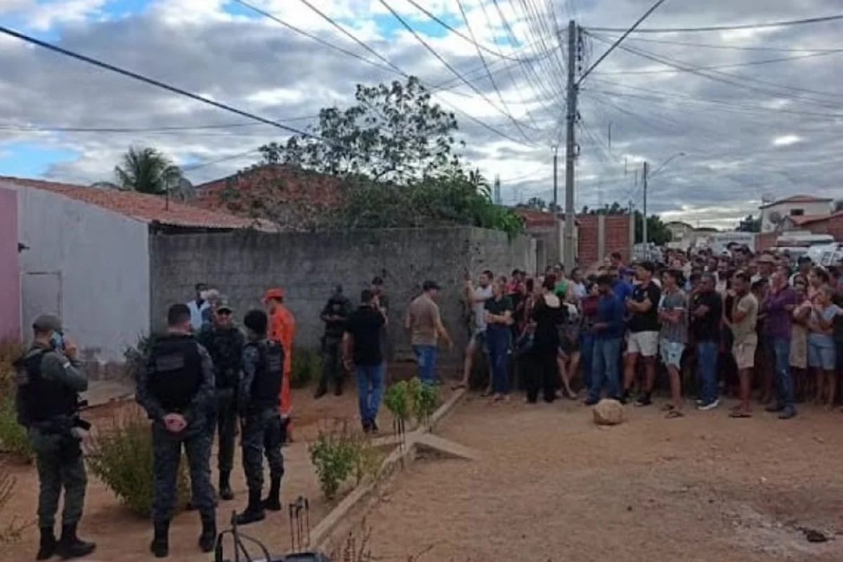 Pai, mãe e filha são encontrados morttos dentro de casa em Pernambuco