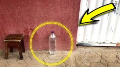 Não parece, mas funciona: colocar garrafa PET na porta de casa pode ter esse efeito