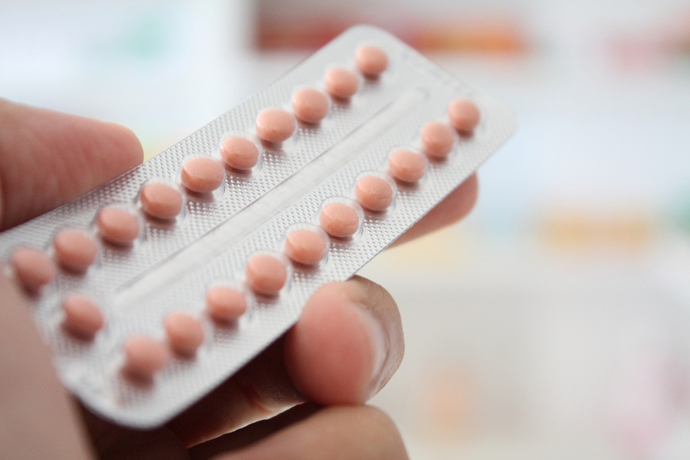 5 coisas que podem cortar o efeito da pílula anticoncepcional
