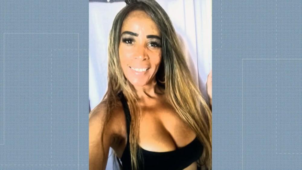 P0lícia investiga mortte de mulher a facaddas; família suspeita do marido, que sumiu