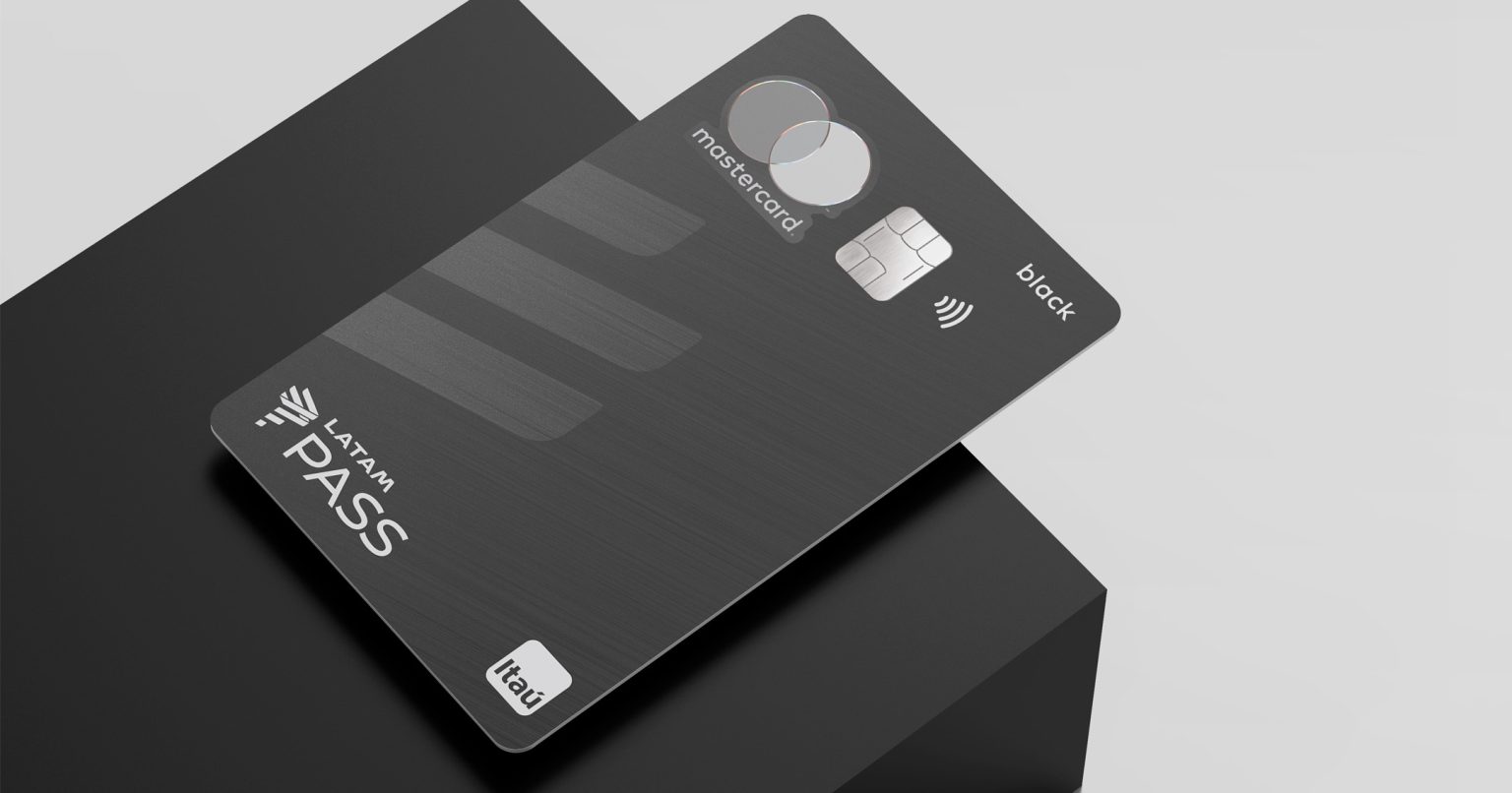 Muito bom! Peça o cartão Latam Pass Black e ganhe até 70.000 milhas de bônus