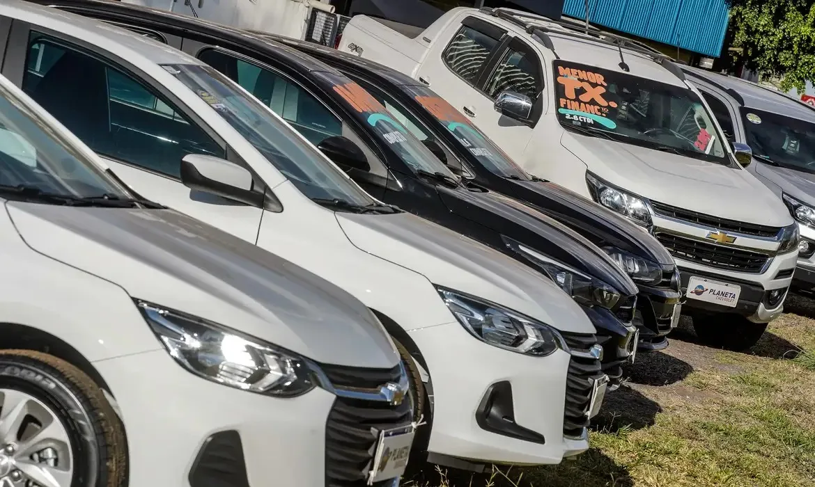 Preço do carro zero quilômetro mais barato do Brasil reduz mais uma vez; confira o valor
