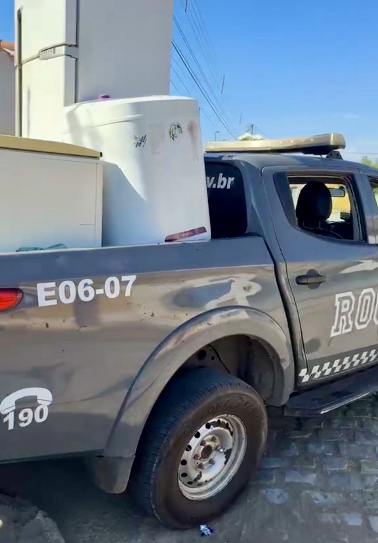 Família é obrigada a deixar casa após ammeaças crimminosas no interior do RN; ROCAM ajuda na mudança