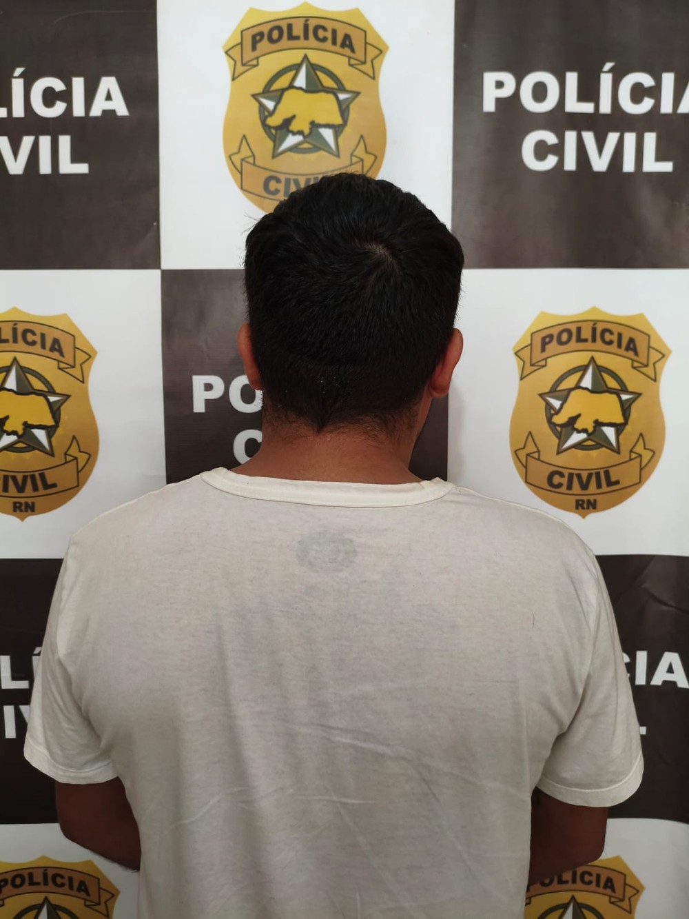 Homem é preso suspeito de ammeaçar mattar os próprios pais no interior do RN